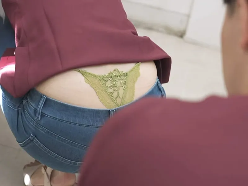 Làm tình nữ đồng nghiệp mông to đã có chồng